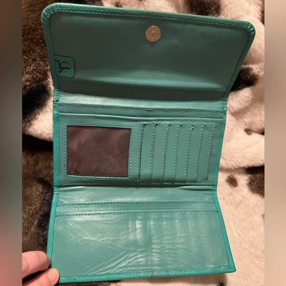 Boho Western Turquoise Hand tooled Leather wallet - Picture 3 of 9